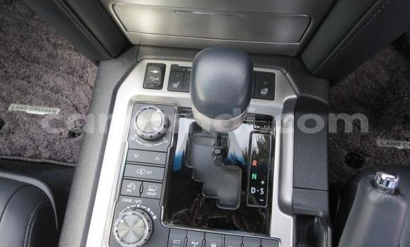 Buy Import Toyota Land Cruiser White Car in Lusaka in Zambia Buy Import Toyota Land Cruiser White Car in Lusaka in Zambia