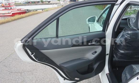 Buy Used Toyota Crown White Car in Chilanga in Lusaka Buy Used Toyota Crown White Car in Chilanga in Lusaka