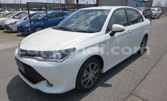 Buy Import Toyota Axio White Car in Chilanga in Lusaka Buy Import Toyota Axio White Car in Chilanga in Lusaka
