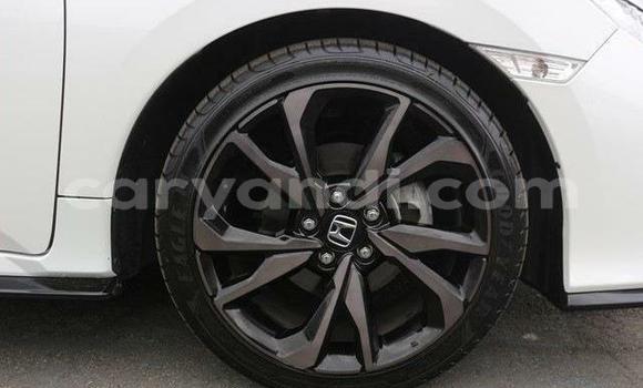 Buy Import Honda Civic White Car in Chilanga in Lusaka Buy Import Honda Civic White Car in Chilanga in Lusaka