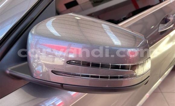 Buy Used Mercedes-Benz GLC 250D Silver Car in Lusaka in Zambia Buy Used Mercedes-Benz GLC 250D Silver Car in Lusaka in Zambia