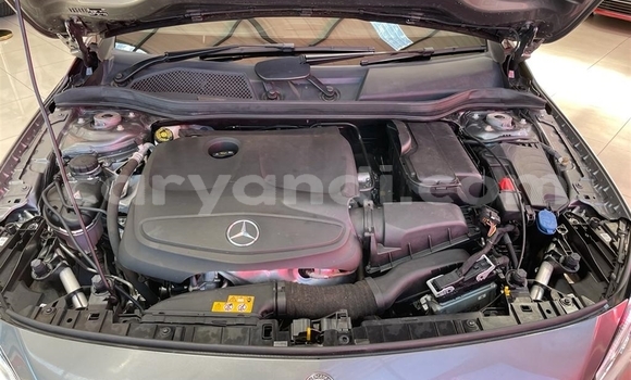 Buy Used Mercedes-Benz GLC 250D Silver Car in Lusaka in Zambia Buy Used Mercedes-Benz GLC 250D Silver Car in Lusaka in Zambia