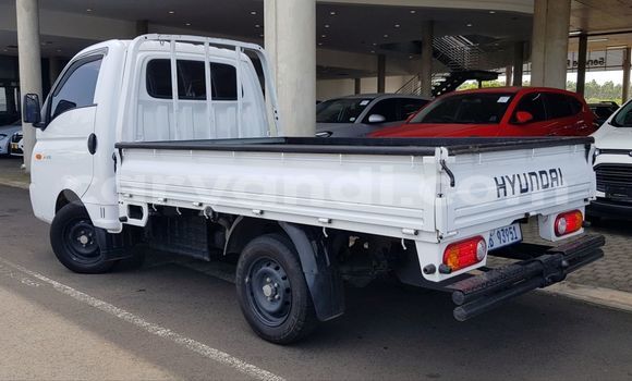 Tenga Tsaru Hyundai H1 Chena Mota in Kalulushi in Copperbelt Tenga Tsaru Hyundai H1 Chena Mota in Kalulushi in Copperbelt