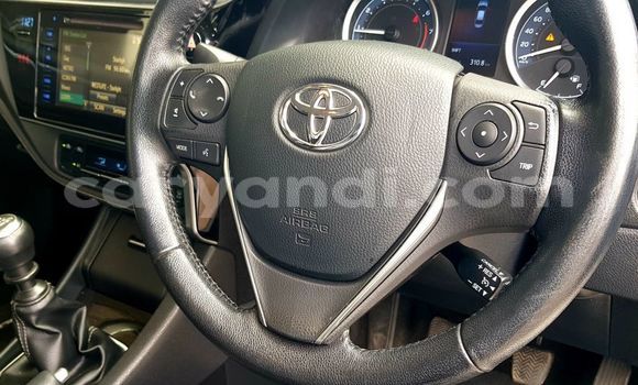 Acheter Occasion Voiture Toyota Corolla Gris à Kitwe, Zambie Acheter Occasion Voiture Toyota Corolla Gris à Kitwe, Zambie