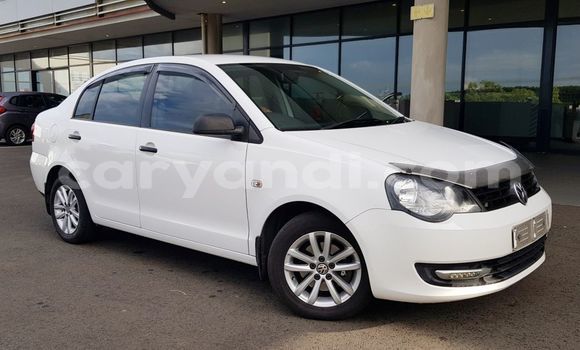 Buy Used Volkswagen Polo White Car in Mufulira in Zambia Buy Used Volkswagen Polo White Car in Mufulira in Zambia