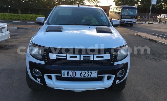 Acheter Occasion Voiture Ford Ranger Blanc à Lusaka, Zambie Acheter Occasion Voiture Ford Ranger Blanc à Lusaka, Zambie