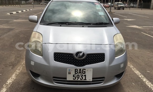 Acheter Occasion Voiture Toyota Vitz Gris à Lusaka, Zambie Acheter Occasion Voiture Toyota Vitz Gris à Lusaka, Zambie