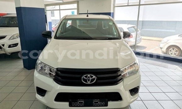 Buy Used Toyota Hilux White Car in Lusaka in Zambia Buy Used Toyota Hilux White Car in Lusaka in Zambia