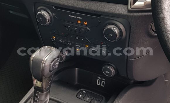 Acheter Occasion Voiture Ford Ranger Beige à Chingola, Zambie Acheter Occasion Voiture Ford Ranger Beige à Chingola, Zambie
