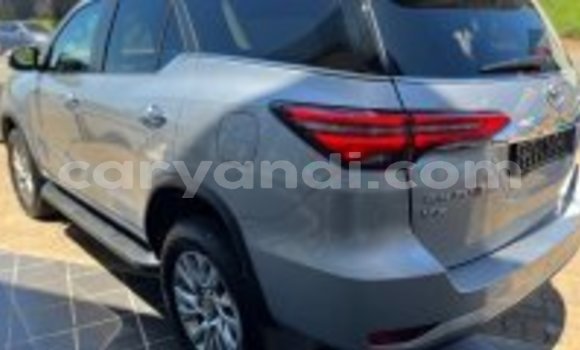 Buy Used Toyota Fortuner Silver Car in Chingola in Zambia Buy Used Toyota Fortuner Silver Car in Chingola in Zambia