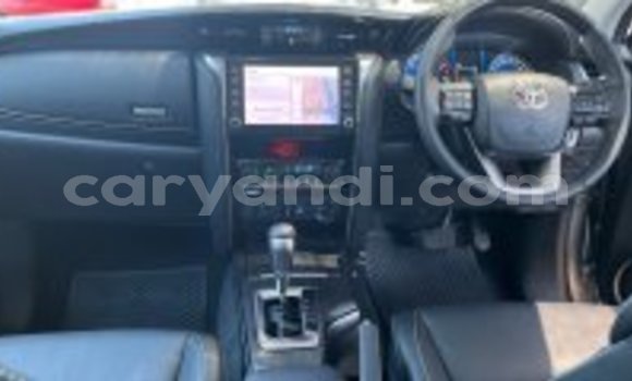 Buy Used Toyota Fortuner Silver Car in Chingola in Zambia Buy Used Toyota Fortuner Silver Car in Chingola in Zambia
