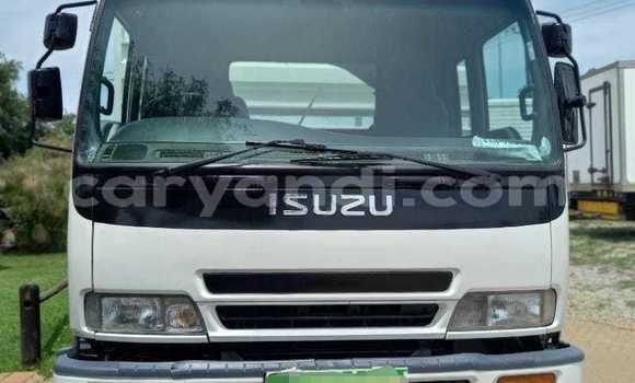 Buy Used Isuzu FTR 850 White Truck in Kabwe in Zambia Buy Used Isuzu FTR 850 White Truck in Kabwe in Zambia