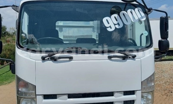 Nunua Ilio tumika Isuzu FTR 850 Nyeupe Lori ndani ya Kabwe nchini Zambia Nunua Ilio tumika Isuzu FTR 850 Nyeupe Lori ndani ya Kabwe nchini Zambia