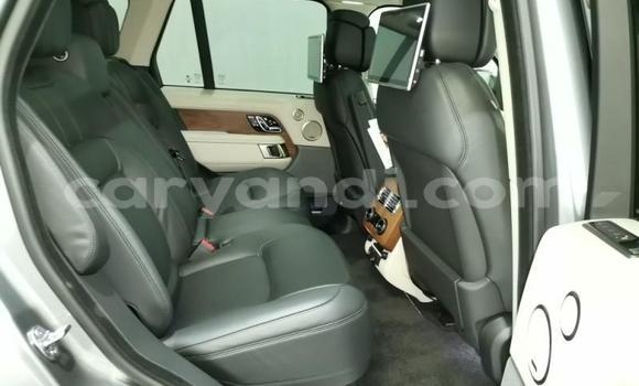 Tenga Tsaru Land Rover Range Rover Vogue Sirivha Mota in Lusaka in Zambia Tenga Tsaru Land Rover Range Rover Vogue Sirivha Mota in Lusaka in Zambia