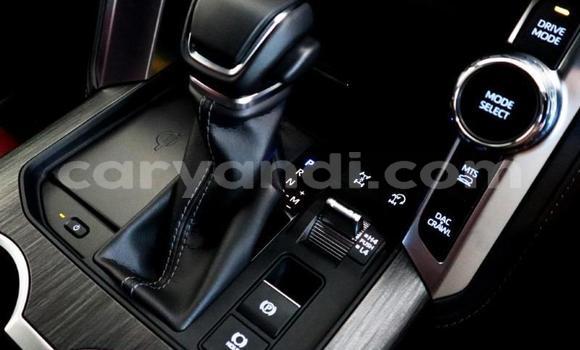 Buy Used Toyota Land Cruiser Silver Car in Lusaka in Zambia Buy Used Toyota Land Cruiser Silver Car in Lusaka in Zambia