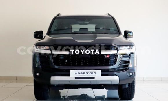 Buy Used Toyota Land Cruiser Silver Car in Lusaka in Zambia Buy Used Toyota Land Cruiser Silver Car in Lusaka in Zambia