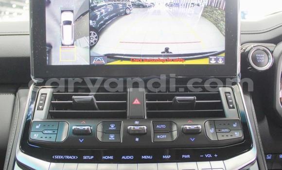 Buy Used Toyota Land Cruiser Silver Car in Lusaka in Zambia Buy Used Toyota Land Cruiser Silver Car in Lusaka in Zambia