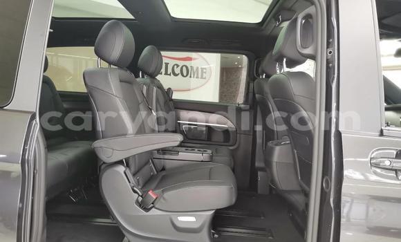 Acheter Occasion Voiture Mercedes‒Benz V-klasse Noir à Lusaka, Zambie Acheter Occasion Voiture Mercedes‒Benz V-klasse Noir à Lusaka, Zambie