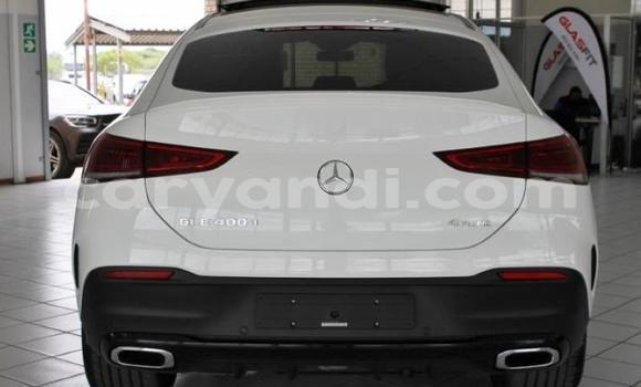 Acheter Occasion Voiture Mercedes‒Benz GLE Blanc à Lusaka, Zambie Acheter Occasion Voiture Mercedes‒Benz GLE Blanc à Lusaka, Zambie
