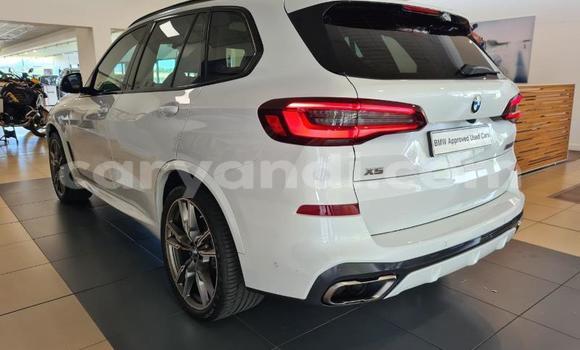 Acheter Occasion Voiture BMW X5 M Blanc à Lusaka, Zambie Acheter Occasion Voiture BMW X5 M Blanc à Lusaka, Zambie