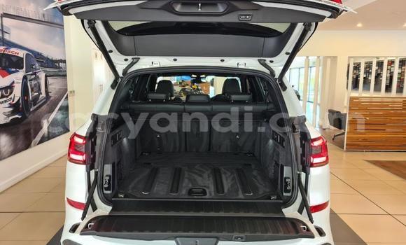 Acheter Occasion Voiture BMW X5 M Blanc à Lusaka, Zambie Acheter Occasion Voiture BMW X5 M Blanc à Lusaka, Zambie