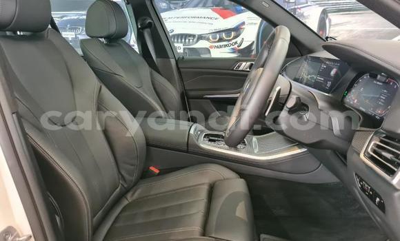 Acheter Occasion Voiture BMW X5 M Blanc à Lusaka, Zambie Acheter Occasion Voiture BMW X5 M Blanc à Lusaka, Zambie
