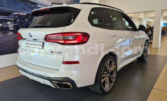 Acheter Occasion Voiture BMW X5 M Blanc à Lusaka, Zambie Acheter Occasion Voiture BMW X5 M Blanc à Lusaka, Zambie