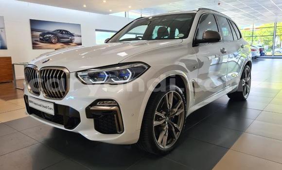 Acheter Occasion Voiture BMW X5 M Blanc à Lusaka, Zambie Acheter Occasion Voiture BMW X5 M Blanc à Lusaka, Zambie
