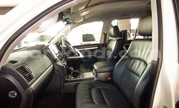 Buy Used Toyota Land Cruiser White Car in Lusaka in Zambia Buy Used Toyota Land Cruiser White Car in Lusaka in Zambia
