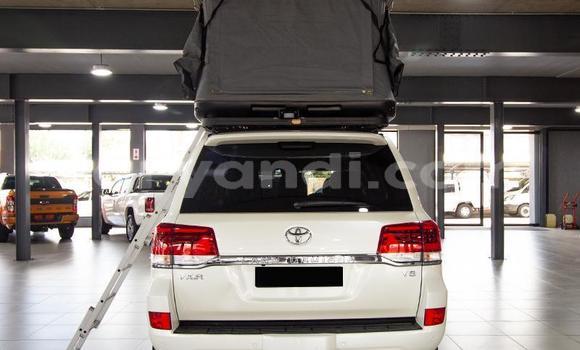 Buy Used Toyota Land Cruiser White Car in Lusaka in Zambia Buy Used Toyota Land Cruiser White Car in Lusaka in Zambia