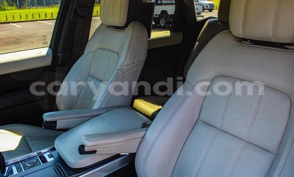 Acheter Occasion Voiture Land Rover Range Rover Sport Rouge à Lusaka, Zambie Acheter Occasion Voiture Land Rover Range Rover Sport Rouge à Lusaka, Zambie