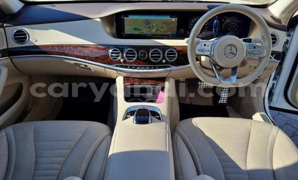 Buy Used Mercedes‒Benz S–Class White Car in Lusaka in Zambia Buy Used Mercedes‒Benz S–Class White Car in Lusaka in Zambia