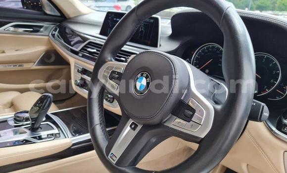 Acheter Occasion Voiture BMW 7-Series Gris à Lusaka, Zambie Acheter Occasion Voiture BMW 7-Series Gris à Lusaka, Zambie