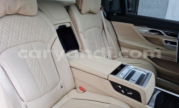 Acheter Occasion Voiture BMW 7-Series Gris à Lusaka, Zambie Acheter Occasion Voiture BMW 7-Series Gris à Lusaka, Zambie