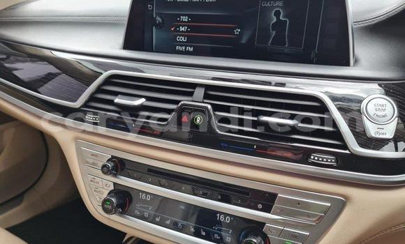 Acheter Occasion Voiture BMW 7-Series Gris à Lusaka, Zambie Acheter Occasion Voiture BMW 7-Series Gris à Lusaka, Zambie