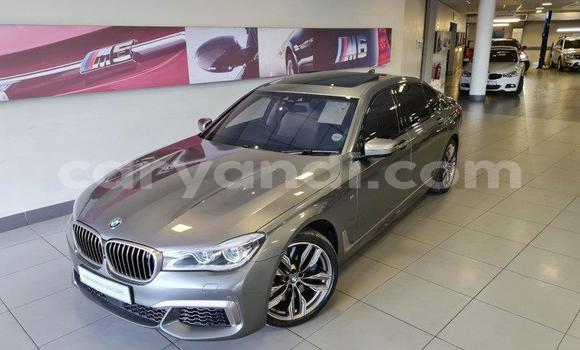 Acheter Occasion Voiture BMW 7-Series Gris à Lusaka, Zambie Acheter Occasion Voiture BMW 7-Series Gris à Lusaka, Zambie