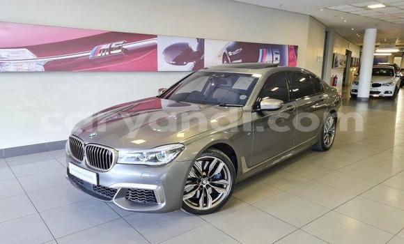 Acheter Occasion Voiture BMW 7-Series Gris à Lusaka, Zambie Acheter Occasion Voiture BMW 7-Series Gris à Lusaka, Zambie