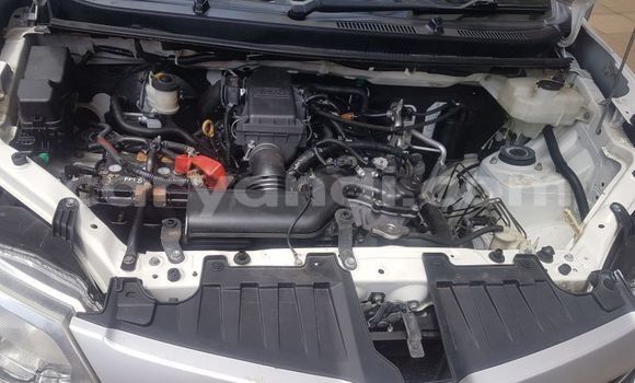 Tenga Tsaru Toyota Avanza Chena Mota in Chilanga in Lusaka Tenga Tsaru Toyota Avanza Chena Mota in Chilanga in Lusaka