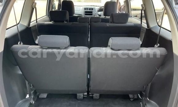 Tenga Tsaru Toyota Avanza Sirivha Mota in Chingola in Zambia Tenga Tsaru Toyota Avanza Sirivha Mota in Chingola in Zambia