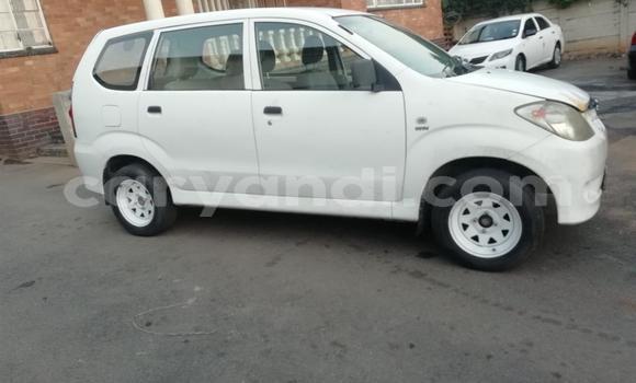 Nunua Ilio tumika Toyota Avanza Nyeupe Gari ndani ya Chambishi nchini Copperbelt Nunua Ilio tumika Toyota Avanza Nyeupe Gari ndani ya Chambishi nchini Copperbelt