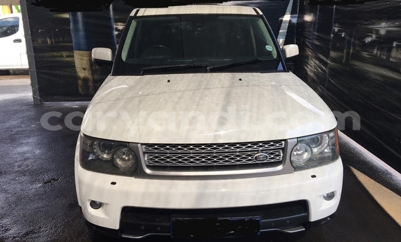 Tenga Tsaru Range Rover Range Rover Chena Mota in Chilanga in Lusaka Tenga Tsaru Range Rover Range Rover Chena Mota in Chilanga in Lusaka