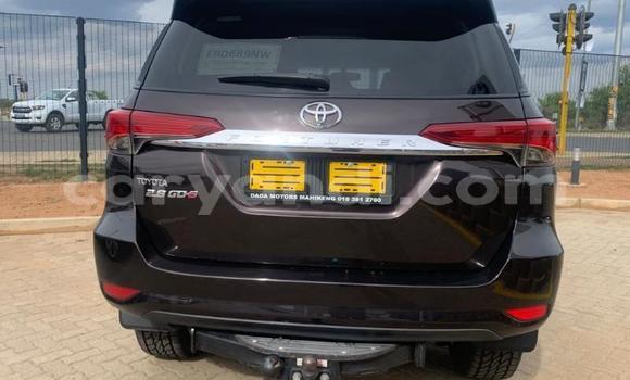 Tenga Tsaru Toyota Fortuner Bhurawuni Mota in Lusaka in Zambia Tenga Tsaru Toyota Fortuner Bhurawuni Mota in Lusaka in Zambia