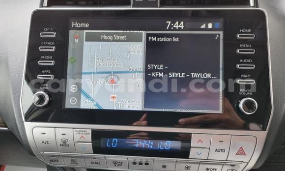 Acheter Occasion Voiture Toyota Land Cruiser Prado Blanc à Lusaka, Zambie Acheter Occasion Voiture Toyota Land Cruiser Prado Blanc à Lusaka, Zambie