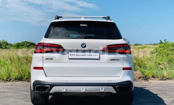 Acheter Occasion Voiture BMW X5 M Blanc à Lusaka, Zambie Acheter Occasion Voiture BMW X5 M Blanc à Lusaka, Zambie