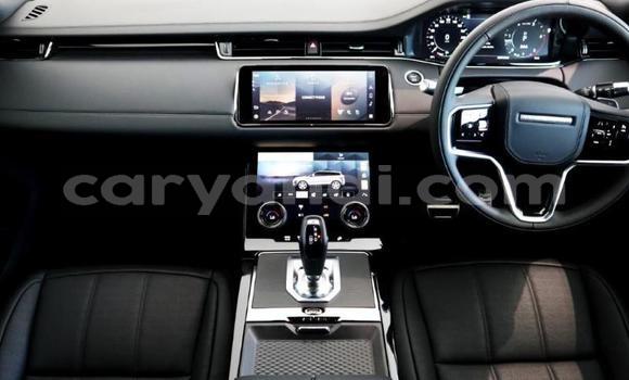 Acheter Occasion Voiture Land Rover Range Rover Evoque Gris à Livingstone, Zambie Acheter Occasion Voiture Land Rover Range Rover Evoque Gris à Livingstone, Zambie