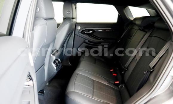 Acheter Occasion Voiture Land Rover Range Rover Evoque Gris à Livingstone, Zambie Acheter Occasion Voiture Land Rover Range Rover Evoque Gris à Livingstone, Zambie