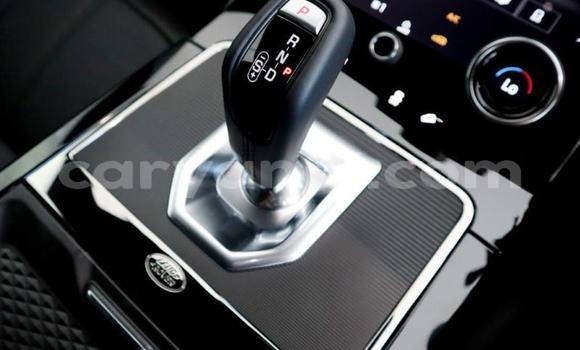 Acheter Occasion Voiture Land Rover Range Rover Evoque Gris à Livingstone, Zambie Acheter Occasion Voiture Land Rover Range Rover Evoque Gris à Livingstone, Zambie