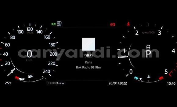 Acheter Occasion Voiture Land Rover Range Rover Evoque Gris à Livingstone, Zambie Acheter Occasion Voiture Land Rover Range Rover Evoque Gris à Livingstone, Zambie