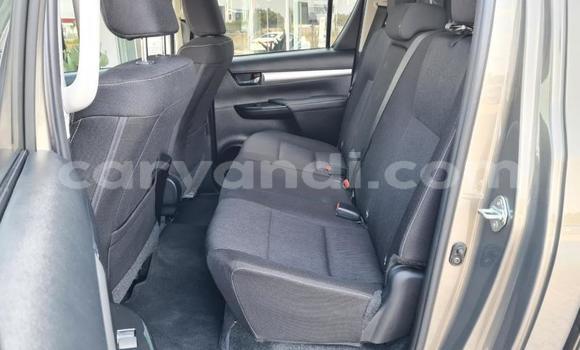 Acheter Occasion Voiture Toyota Hilux Marron à Lusaka, Zambie Acheter Occasion Voiture Toyota Hilux Marron à Lusaka, Zambie