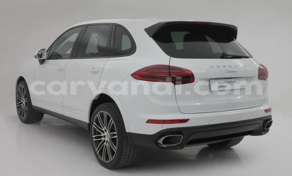 Acheter Occasion Voiture Porsche Cayenne Blanc à Lusaka, Zambie Acheter Occasion Voiture Porsche Cayenne Blanc à Lusaka, Zambie